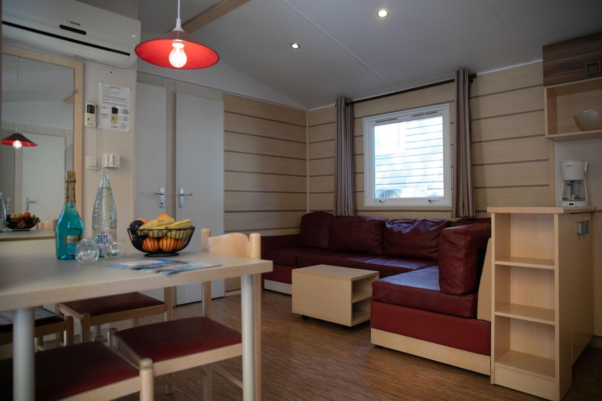 Castell Montgri - Mobile Homes By Lifestyle Holidays L'Estartit Habitación foto